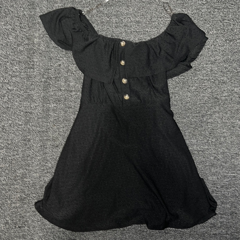 Black off the shoulder dress medium